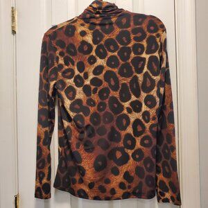 NWT Diana Belle Stretchy turtleneck - Size M